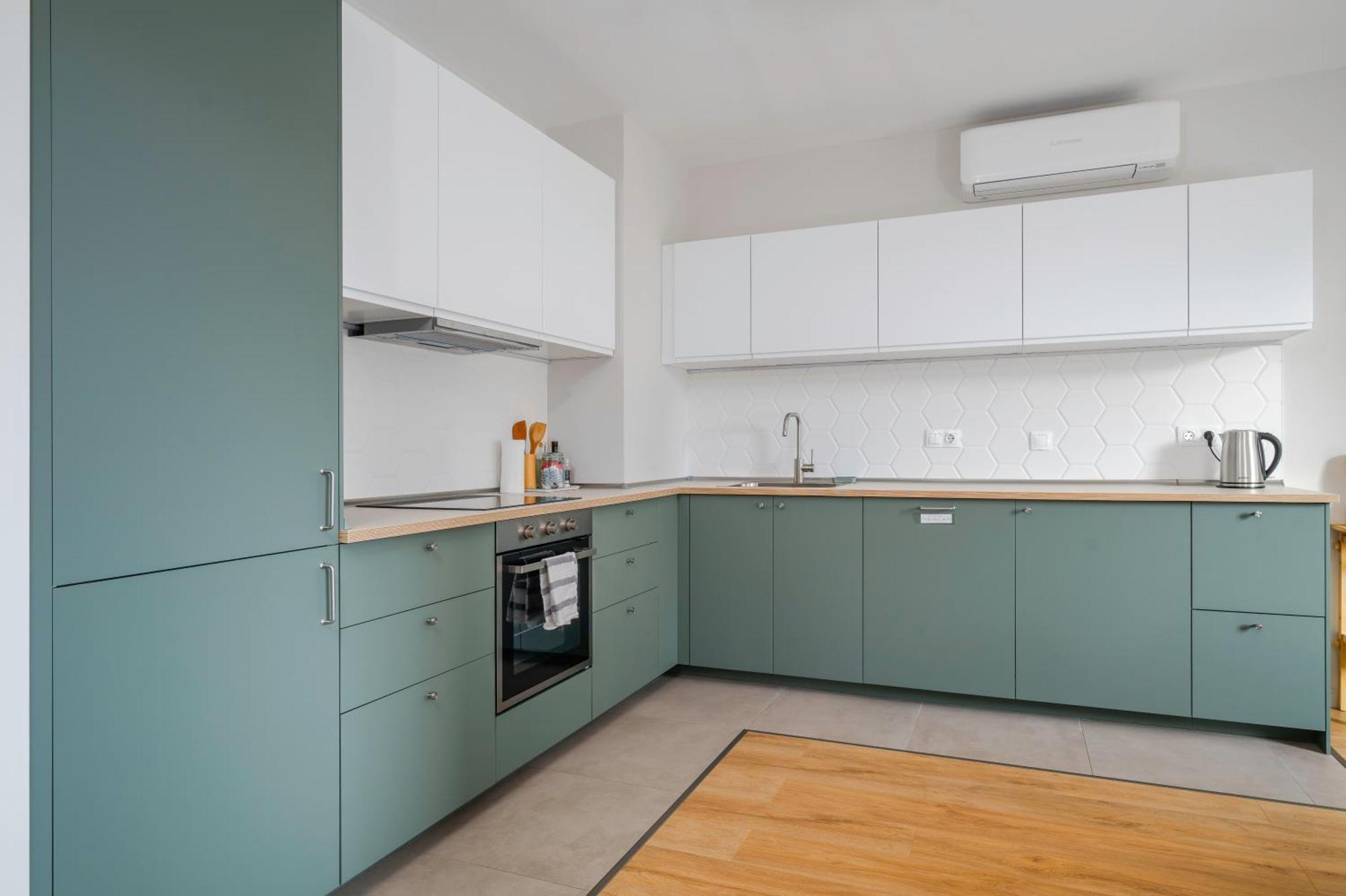 Modern And 1bd Flat With Balcony By Flat Mаnager Apartemen *